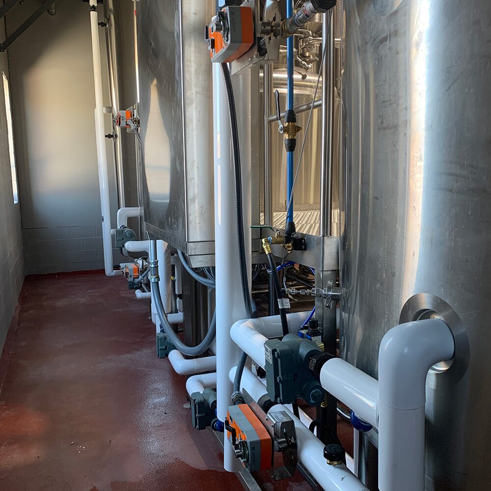 Brewery system with tank